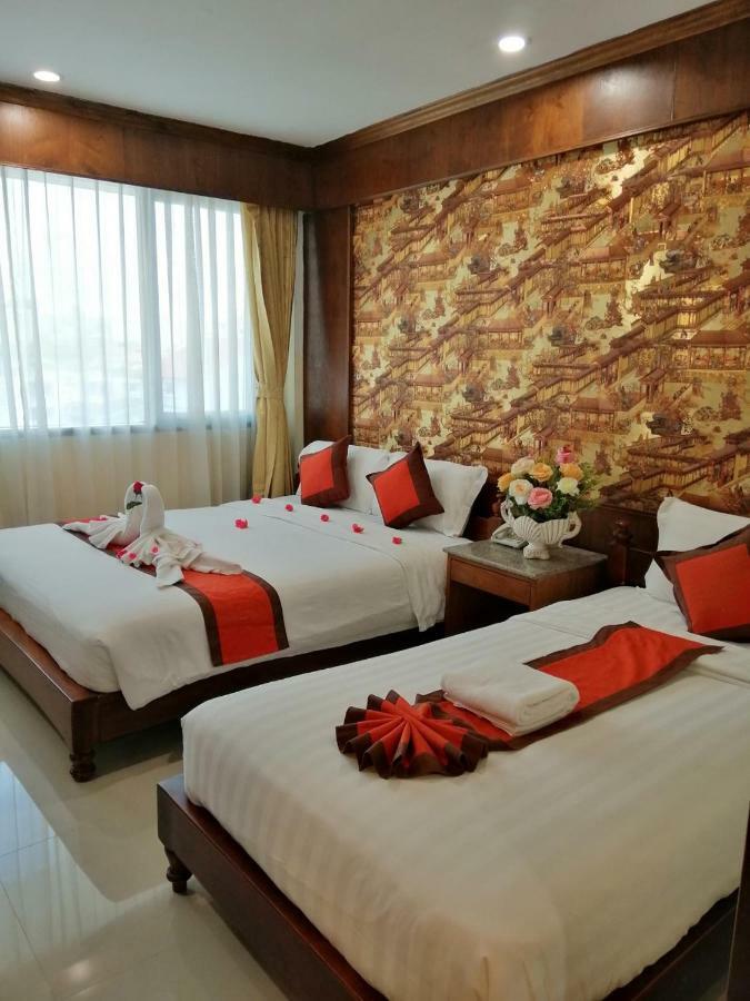 Boutique Hotel Pattaya Bagian luar foto