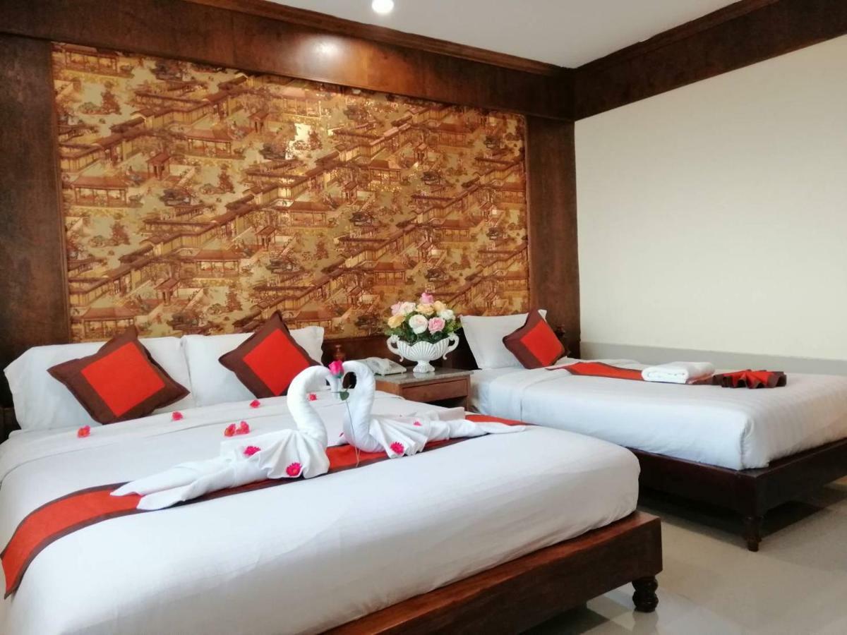 Boutique Hotel Pattaya Bagian luar foto